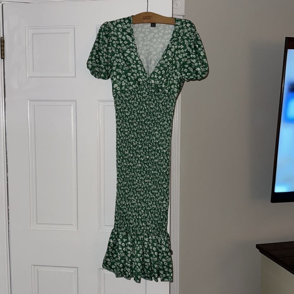 SHEIN Green and White Ruffled Tiered Maxi Dress